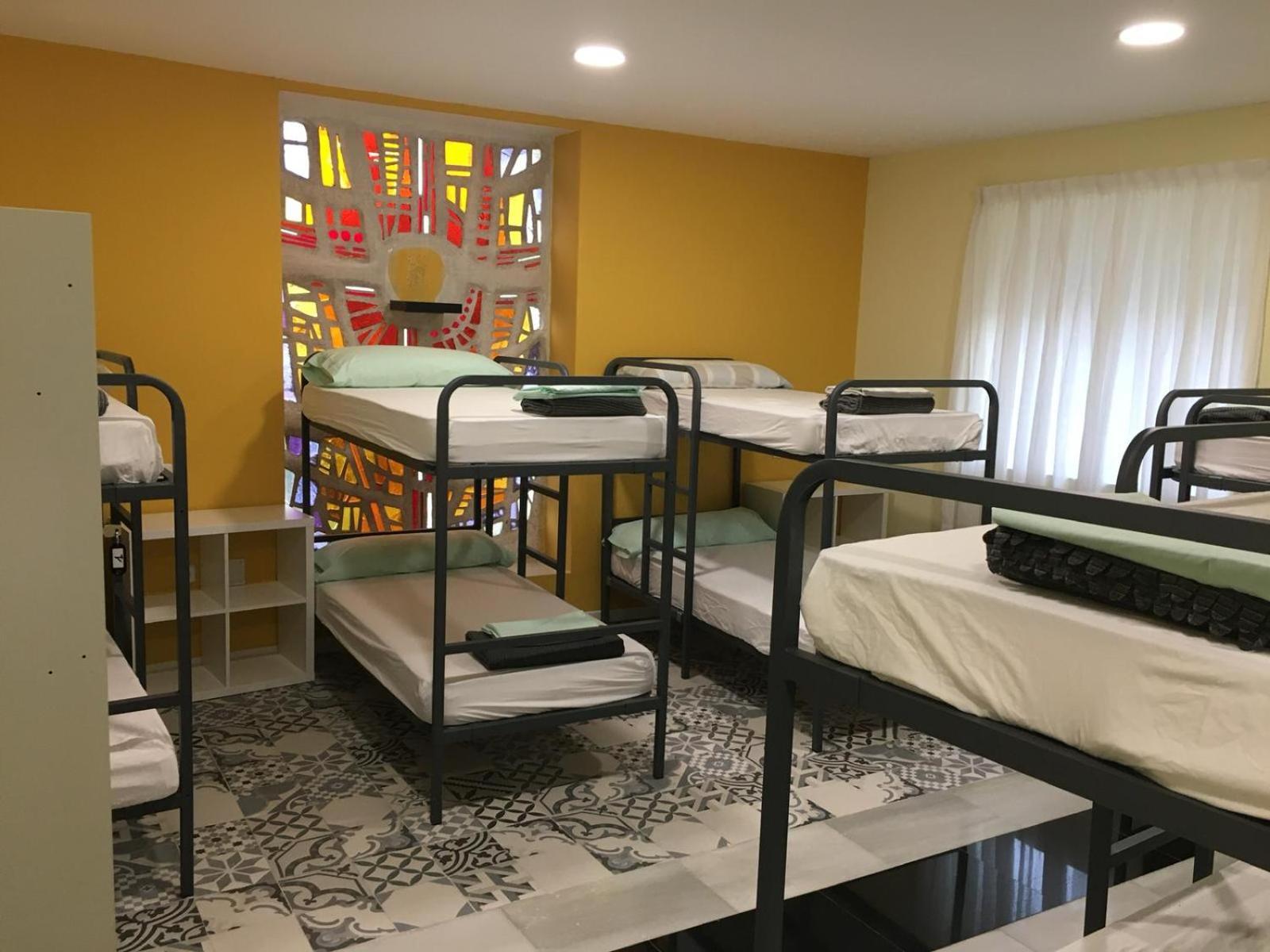 Albergue Internacional De Llanes Ngoại thất bức ảnh